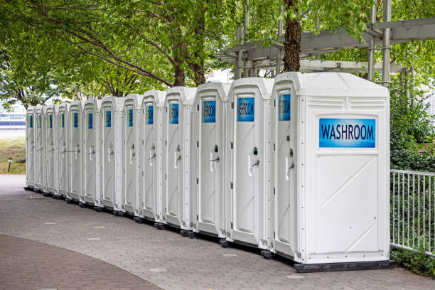 Best High-end porta potty rental  in Clinton, MD