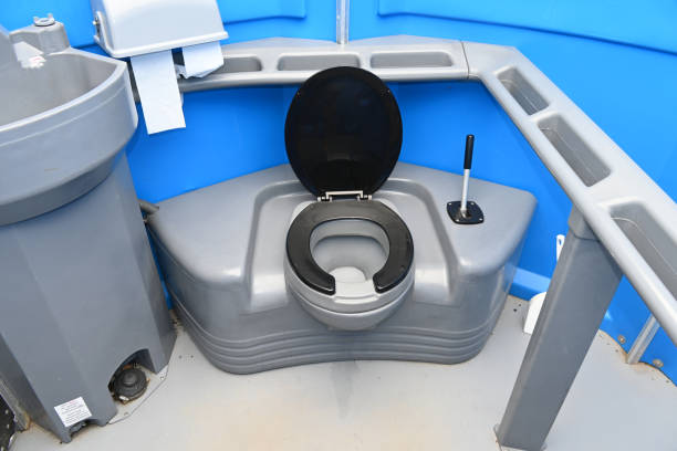 Best Sanitation services for porta potties  in Clinton, MD