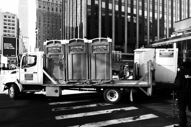 Best Portable restroom trailer rental  in Clinton, MD
